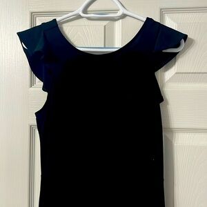Gap dress. Size 6. Black. Knee length